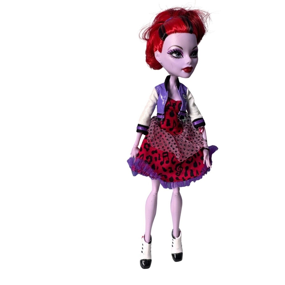 Monster High Operetta Campus Stroll Doll Red Hair Lavender Skin Mattel 2011